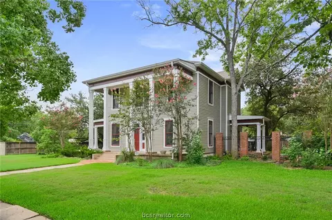 807 E 24th St, Bryan, TX 77803 photo 4