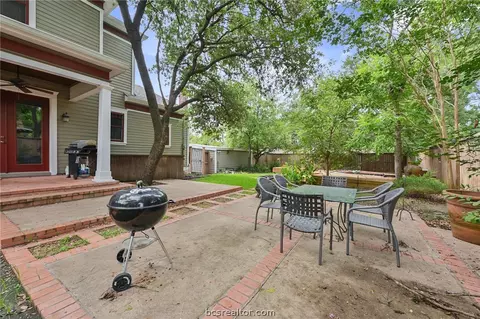 807 E 24th St, Bryan, TX 77803 photo 31