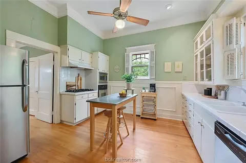 807 E 24th St, Bryan, TX 77803 photo 18