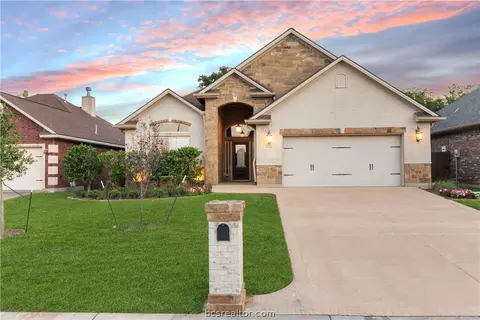 4236 Little Rock Ct, College Station, TX 77845