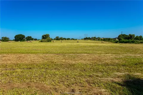1014 Cr 109, Caldwell, TX 77836