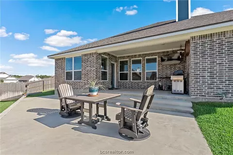 3003 Alpha Ct, Bryan, TX 77808 photo 27