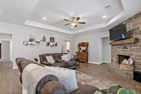 3003 Alpha Ct, Bryan, TX 77808 photo 6