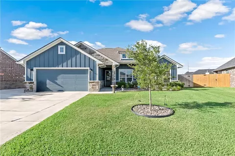 3003 Alpha Ct, Bryan, TX 77808