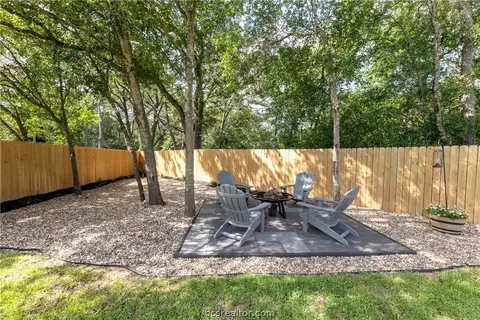 Exterior - 2721 Beck St, Bryan, TX 77803 photo 2 of 5