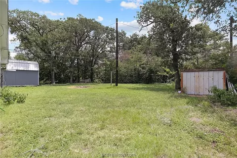 303 Fairway Dr, Bryan, TX 77801 photo 29