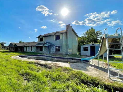 18671 E Highway 79, Gause, TX 77857