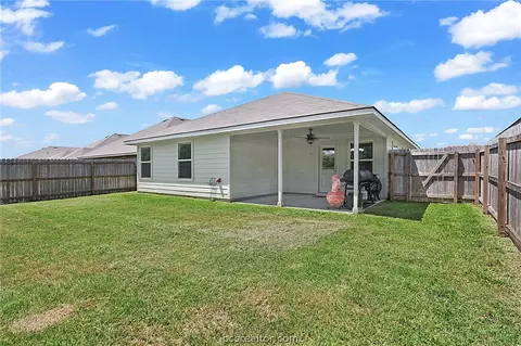 Exterior - 1972 Cartwright St, Bryan, TX 77807 photo 3 of 4