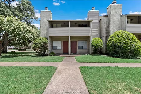 1900 Dartmouth Street I2, College Station, TX 77840