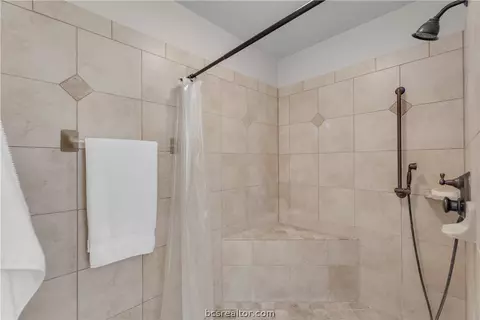 2601 Priscilla Ct, Bryan, TX 77802 photo 13