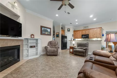 2601 Priscilla Ct, Bryan, TX 77802 photo 6