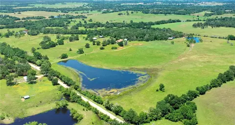 491 Mitch Mcmillan Rd, Franklin, TX 77856