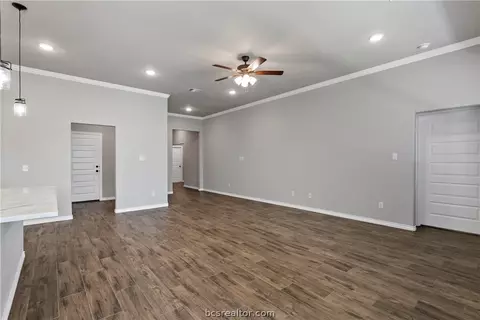 1904 Cambria Dr, Bryan, TX 77807 photo 7