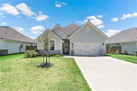 1904 Cambria Dr, Bryan, TX 77807