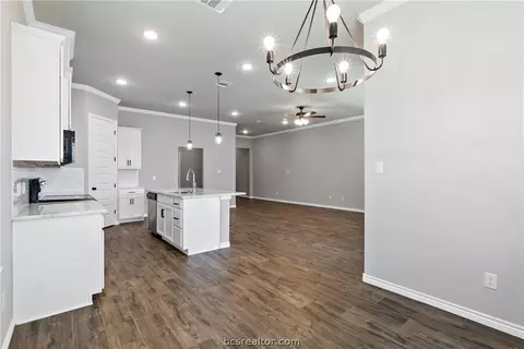 1904 Cambria Dr, Bryan, TX 77807 photo 15