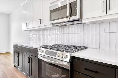Kitchen - 2805 Spector, Bryan, TX 77808 photo 4 of 5
