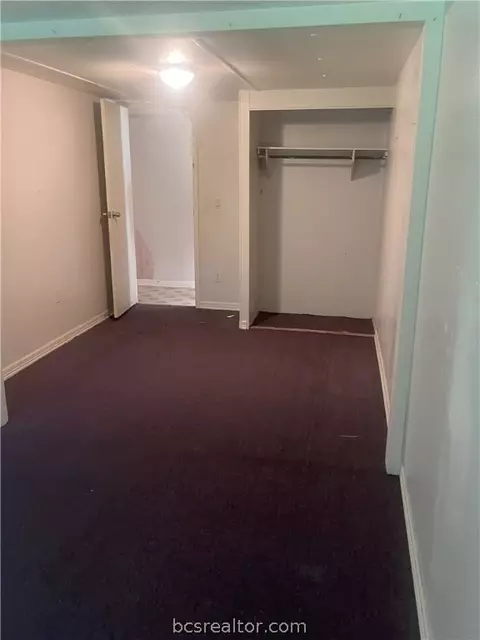 711 N Sharp St, Franklin, TX 77856 photo 25