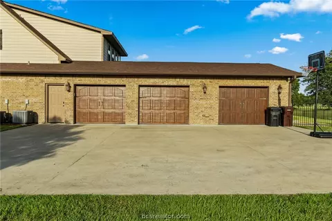 7300 Limestone Ct, Bryan, TX 77808 photo 48