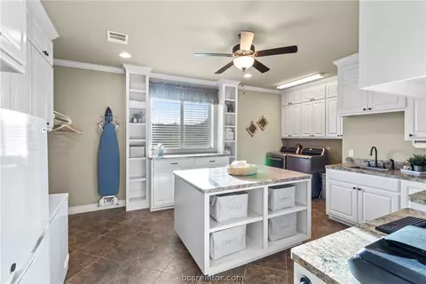 7300 Limestone Ct, Bryan, TX 77808 photo 24