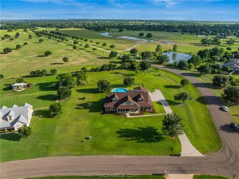7300 Limestone Ct, Bryan, TX 77808 photo 35