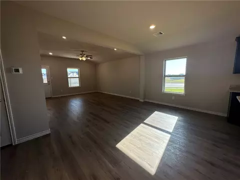 Living - 2177 Chief St, Bryan, TX 77807 photo 1 of 4