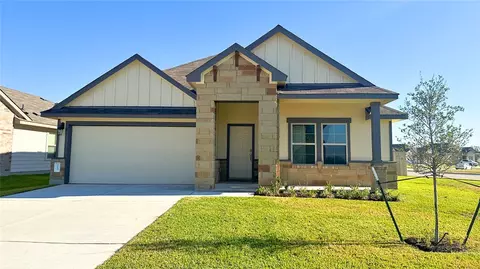Exterior - 2177 Chief St, Bryan, TX 77807 photo 2 of 5