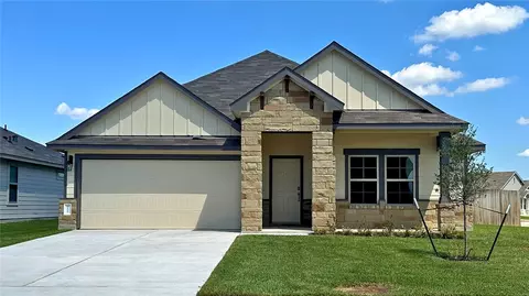 2177 Chief St, Bryan, TX 77807