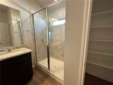 Bath - 2177 Chief St, Bryan, TX 77807 photo 2 of 2