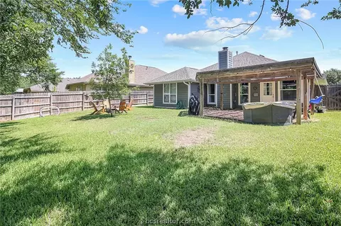 1715 Summerwood Loop, Bryan, TX 77807 photo 28