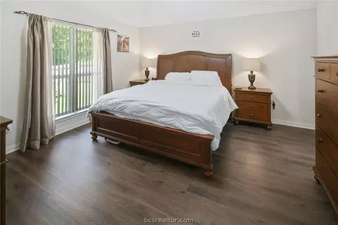 1715 Summerwood Loop, Bryan, TX 77807 photo 18