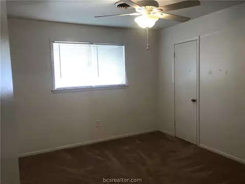 609 Avondale Ave, Bryan, TX 77802 photo 13