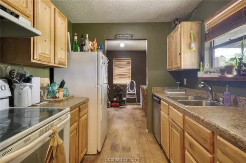 8557 County Road 313, Plantersville, TX 77363 photo 14