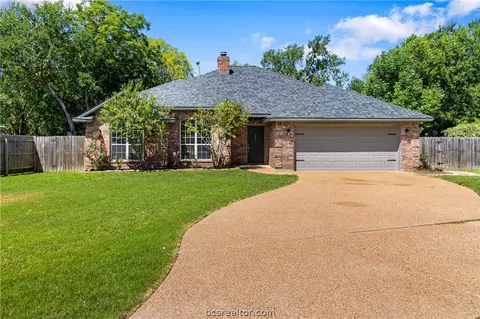 2820 Bishops Gate, Bryan, TX 77807