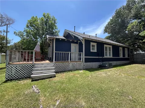 708 E 27th St E, Bryan, TX 77803 photo 20