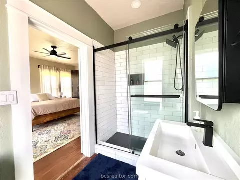 708 E 27th St E, Bryan, TX 77803 photo 13
