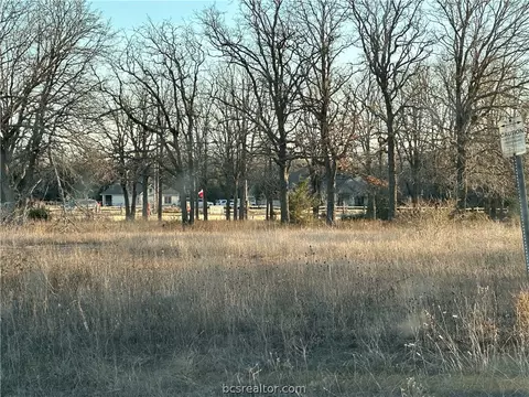 5078 Wallis Rd, Bryan, TX 77808 photo 9