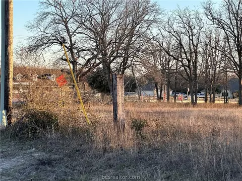 5078 Wallis Rd, Bryan, TX 77808 photo 6