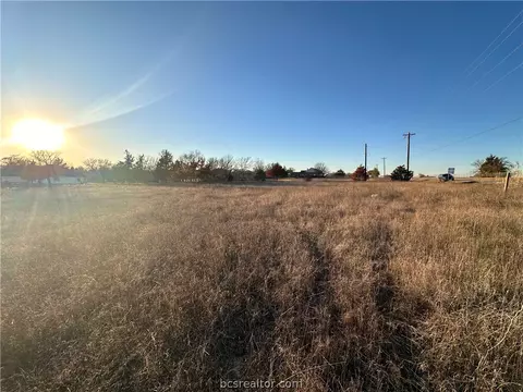 5078 Wallis Rd, Bryan, TX 77808 photo 10