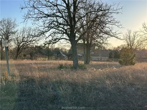 5078 Wallis Rd, Bryan, TX 77808 photo 12