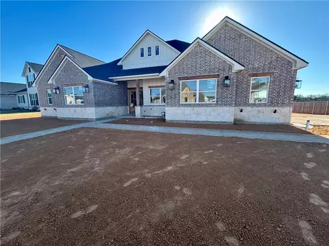 4820 Foxglove Ct, College Station, TX 77845