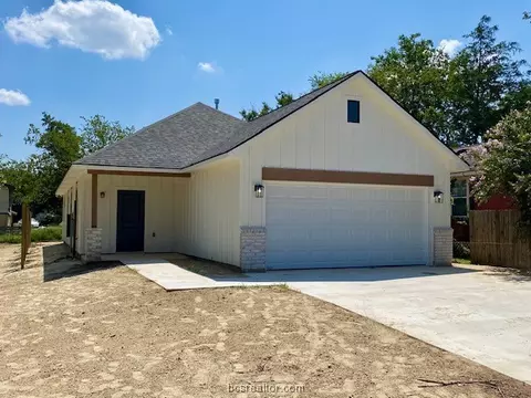 407 N Reed, Bryan, TX 77803