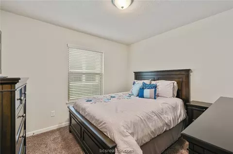Bedroom - 2013 Shimla Dr, Bryan, TX 77807 photo 3 of 4
