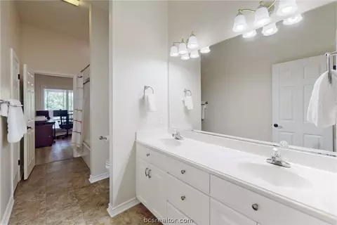 4902 Brompton Ln, Bryan, TX 77802 photo 21