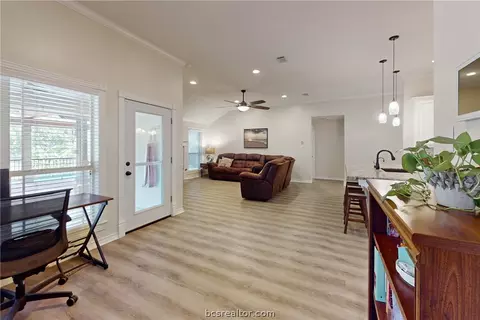 4902 Brompton Ln, Bryan, TX 77802 photo 15