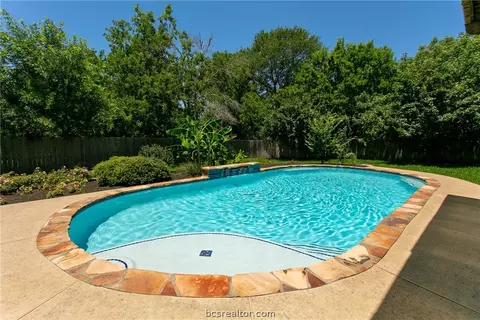 4902 Brompton Ln, Bryan, TX 77802 photo 26