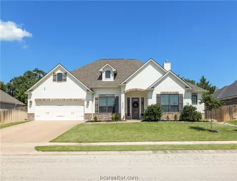 3265 Rose Hill Ln, Bryan, TX 77808