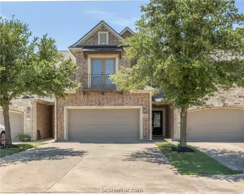 2220 Crescent Pointe Pkwy, College Station, TX 77845
