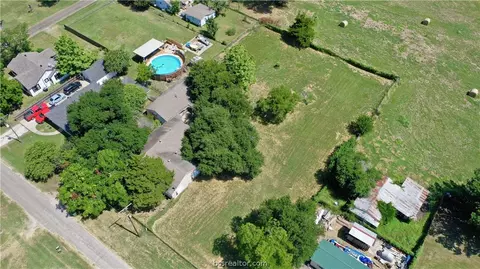 416 E Jack St, Bremond, TX 76629 photo 23