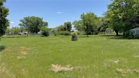 416 E Jack St, Bremond, TX 76629 photo 13