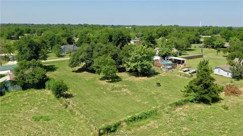 416 E Jack St, Bremond, TX 76629 photo 24